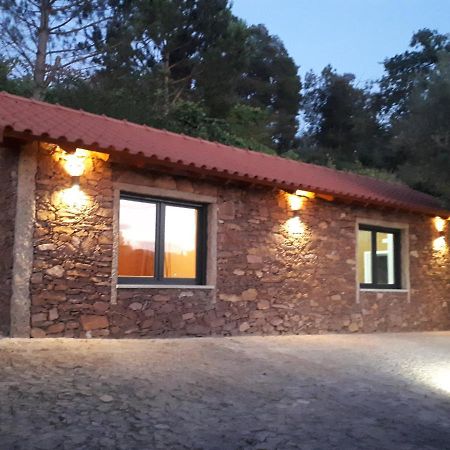 モンジン・デ・バスト Casa Da Penaヴィラ エクステリア 写真